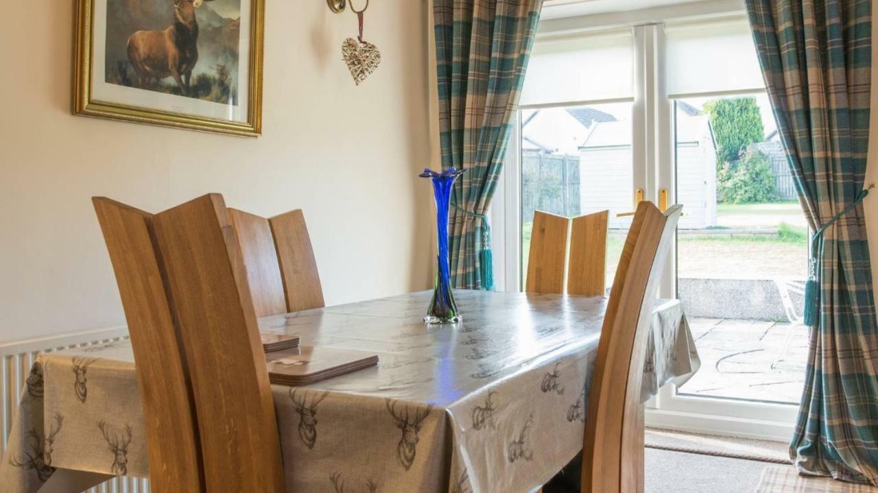 Pippin, Tranquil Scottish Cottage With Hot Tub エイドリー エクステリア 写真